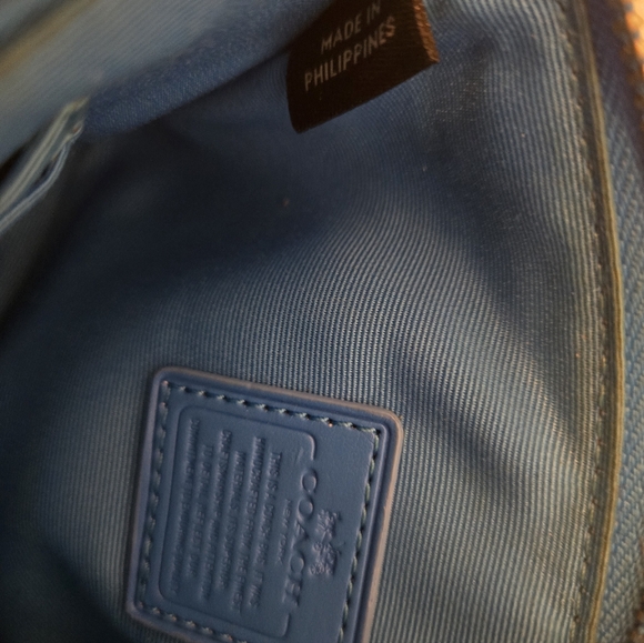 Coach Colorblock Corner Zip Small Navy Azure Blue Wristlet Wallet Bag Clutch - Picture 7 of 8